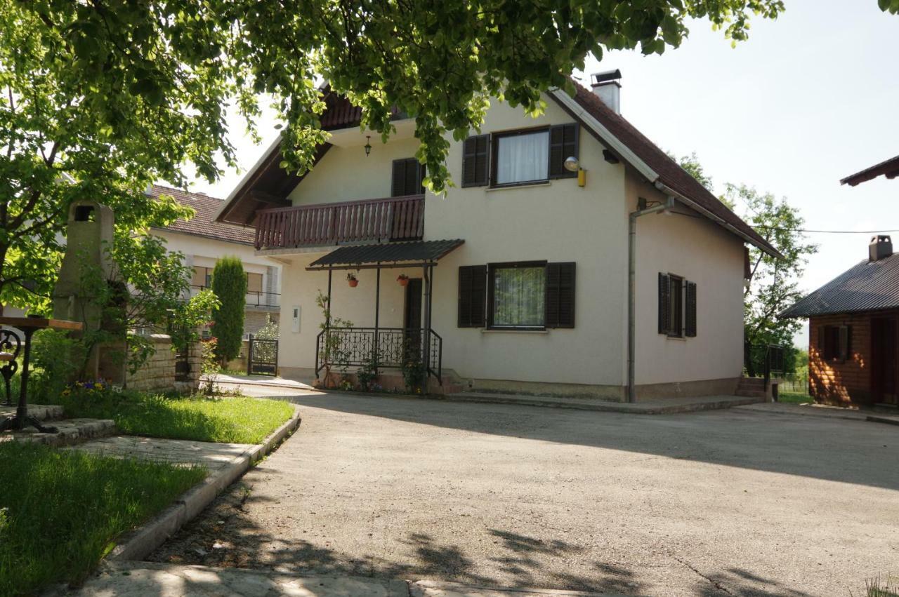 Guest House Sveti Marko Gacka Оточац Экстерьер фото